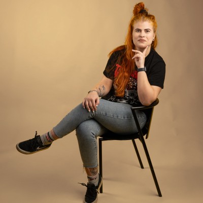 Taitelijakuva: visualistirasavilli