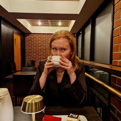 Taitelijakuva: Iita Markkanen